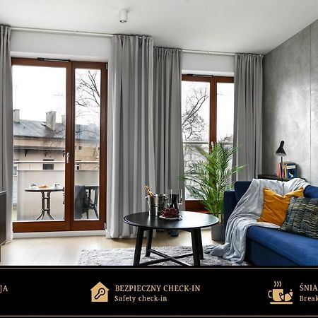 Otium Old Town Harmonica Apartment Красков Екстериор снимка
