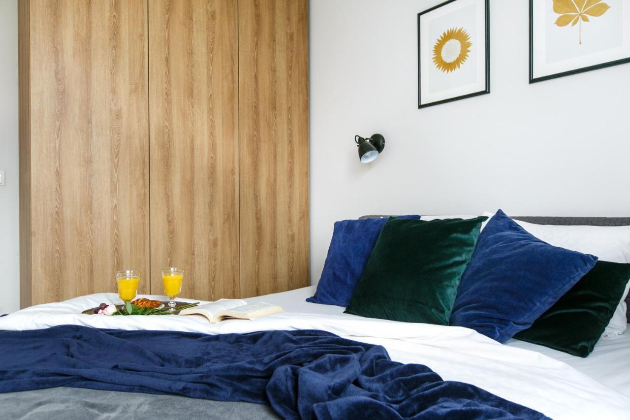 Otium Old Town Harmonica Apartment Красков Екстериор снимка