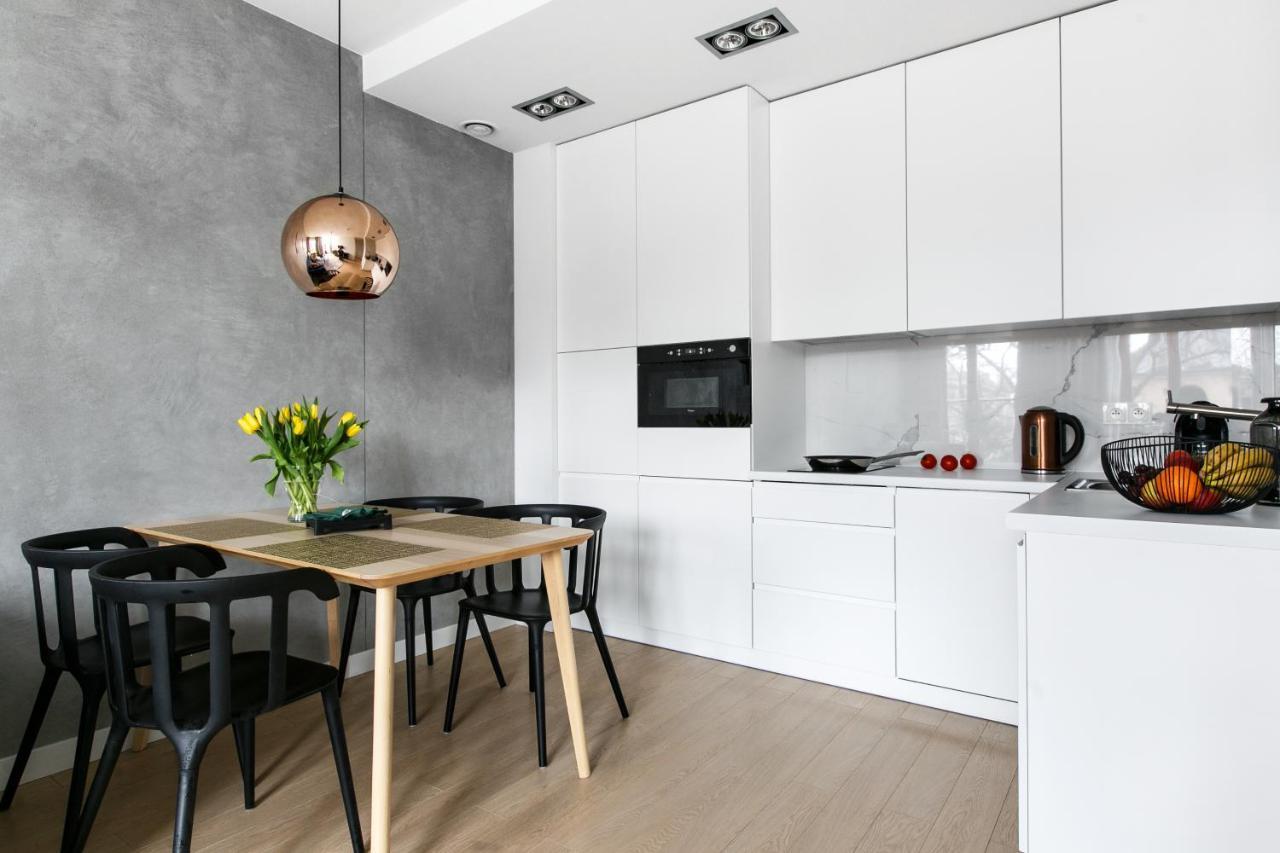 Otium Old Town Harmonica Apartment Красков Екстериор снимка